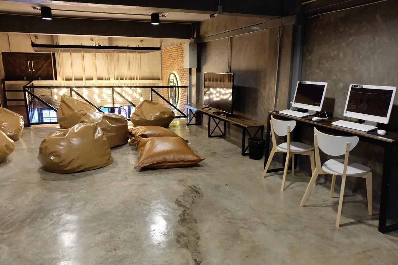 Sleepover Hostel Ban Bang Khwang Extérieur photo